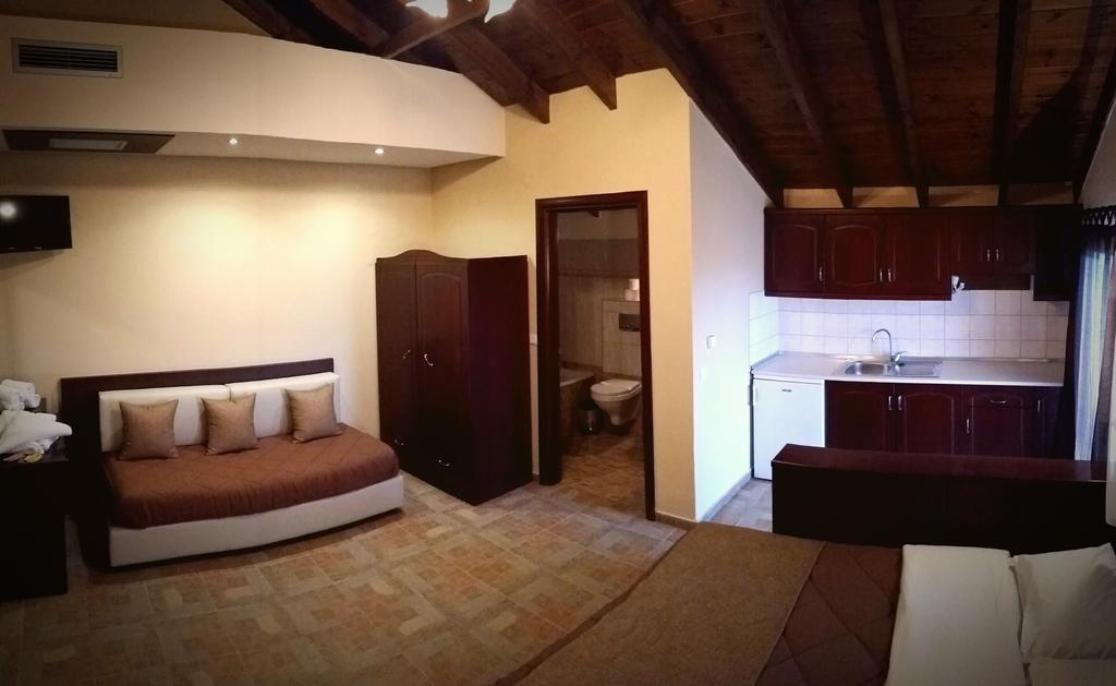 Filippion Hotel Keramotí Szoba fotó