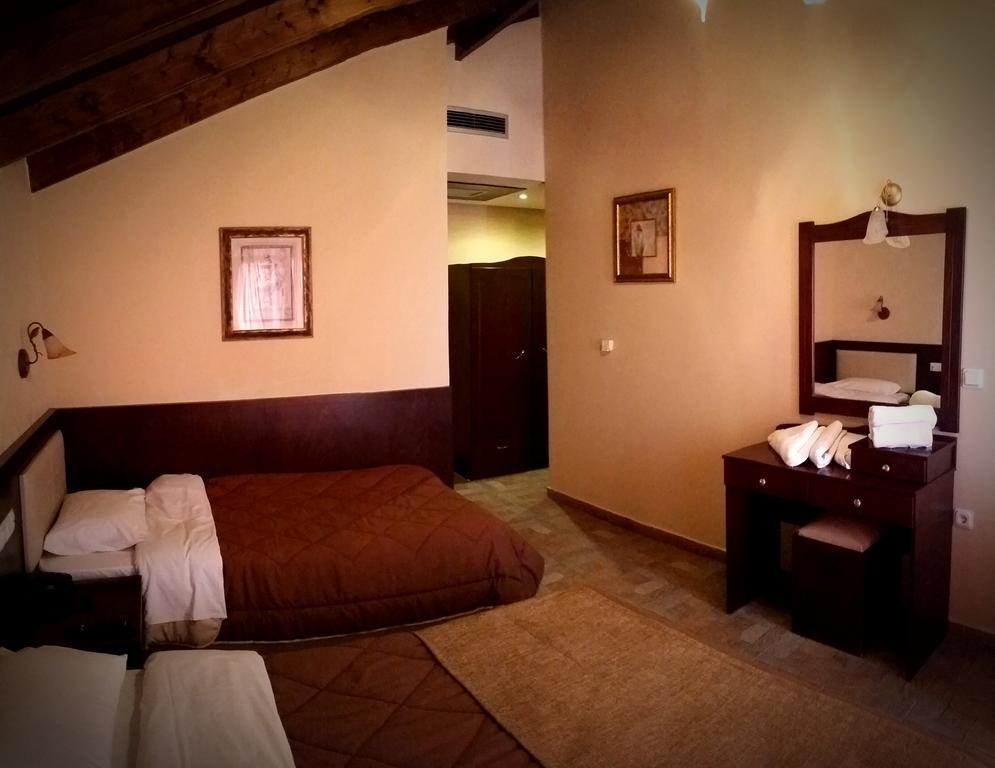Filippion Hotel Keramotí Szoba fotó