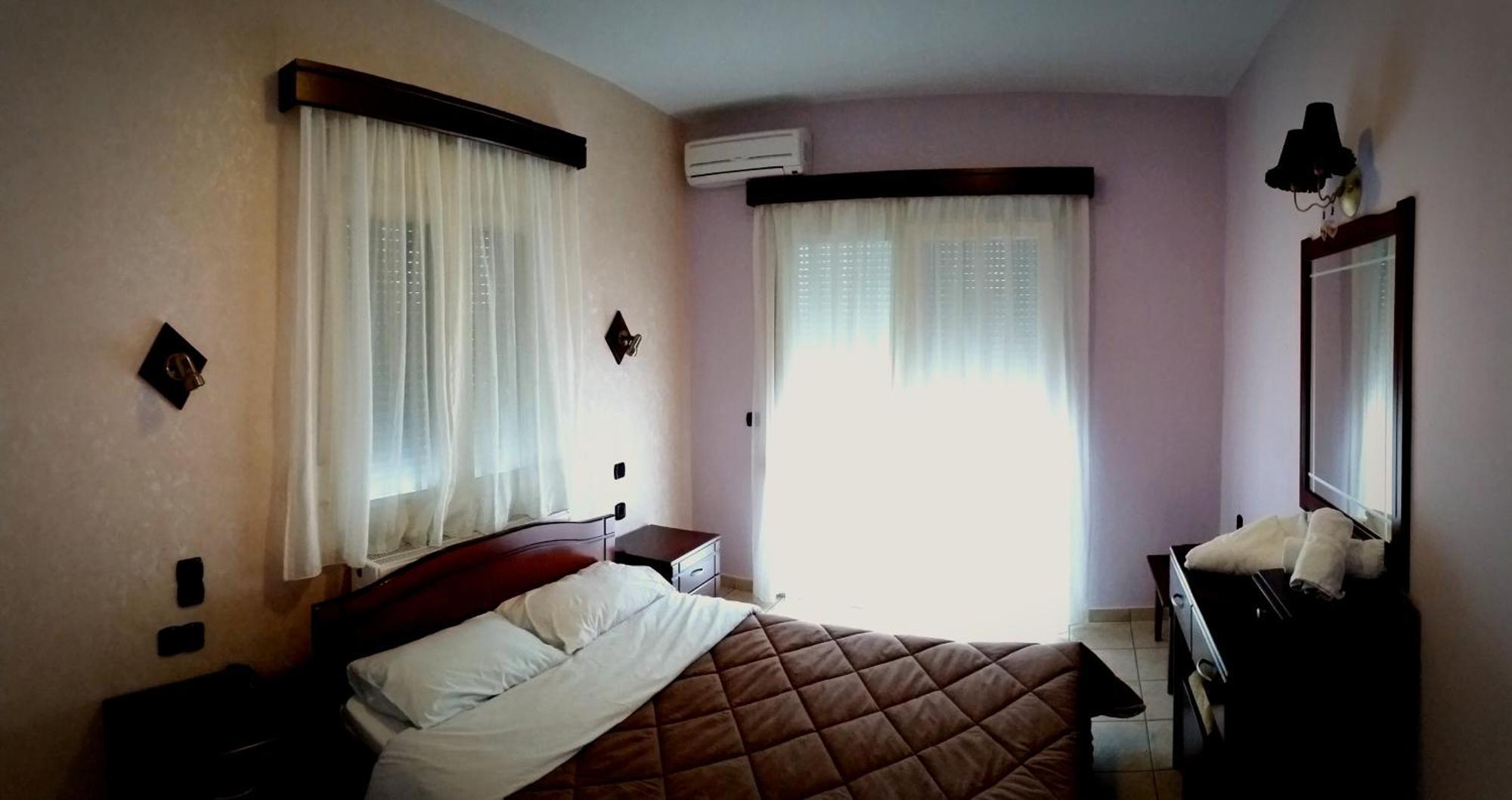 Filippion Hotel Keramotí Szoba fotó