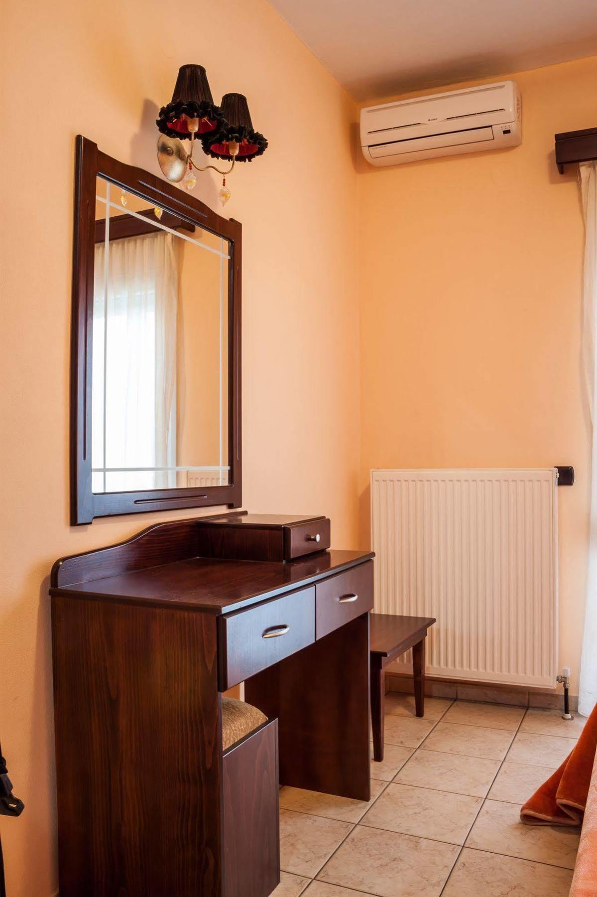 Filippion Hotel Keramotí Kültér fotó
