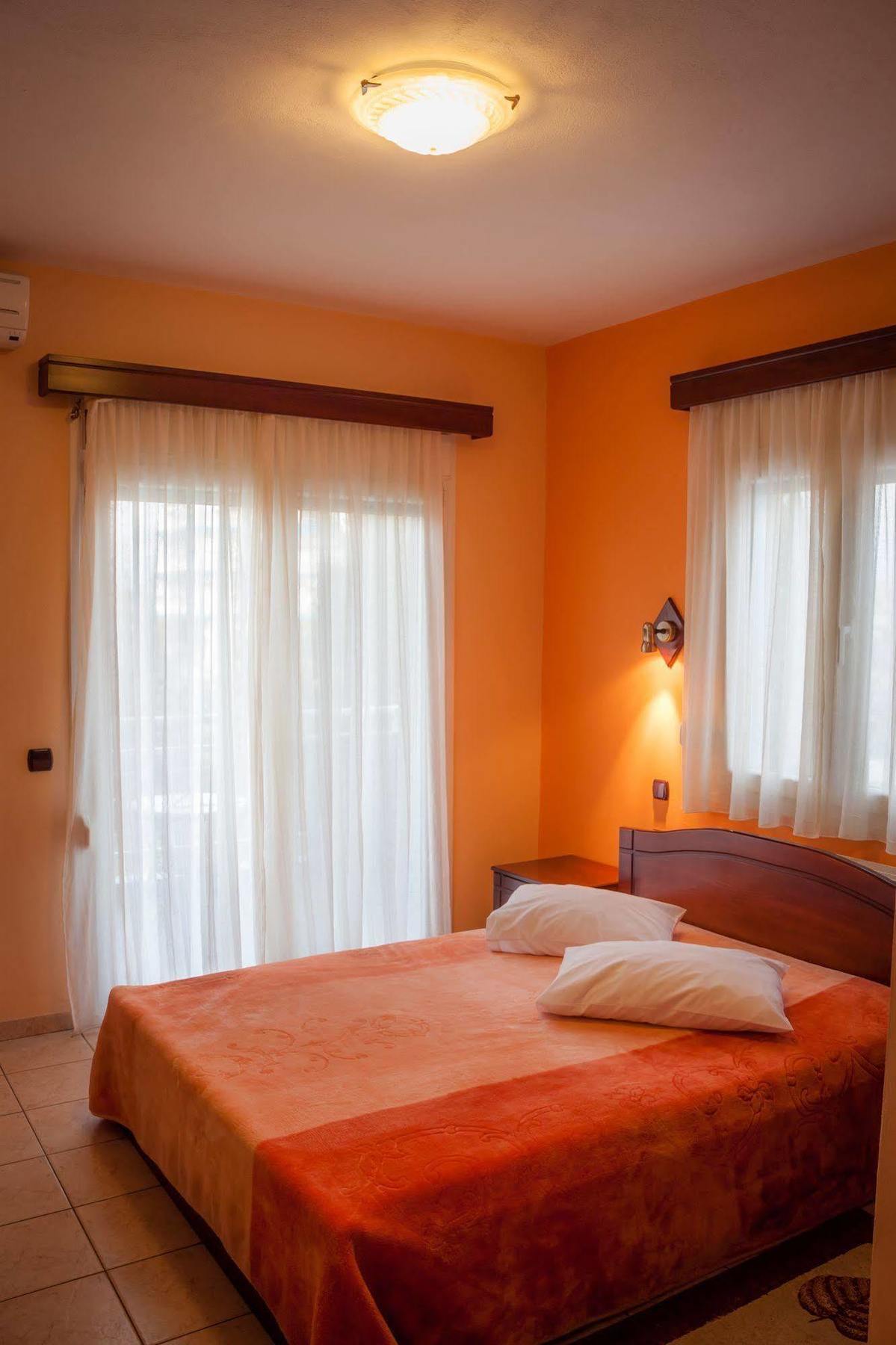 Filippion Hotel Keramotí Kültér fotó