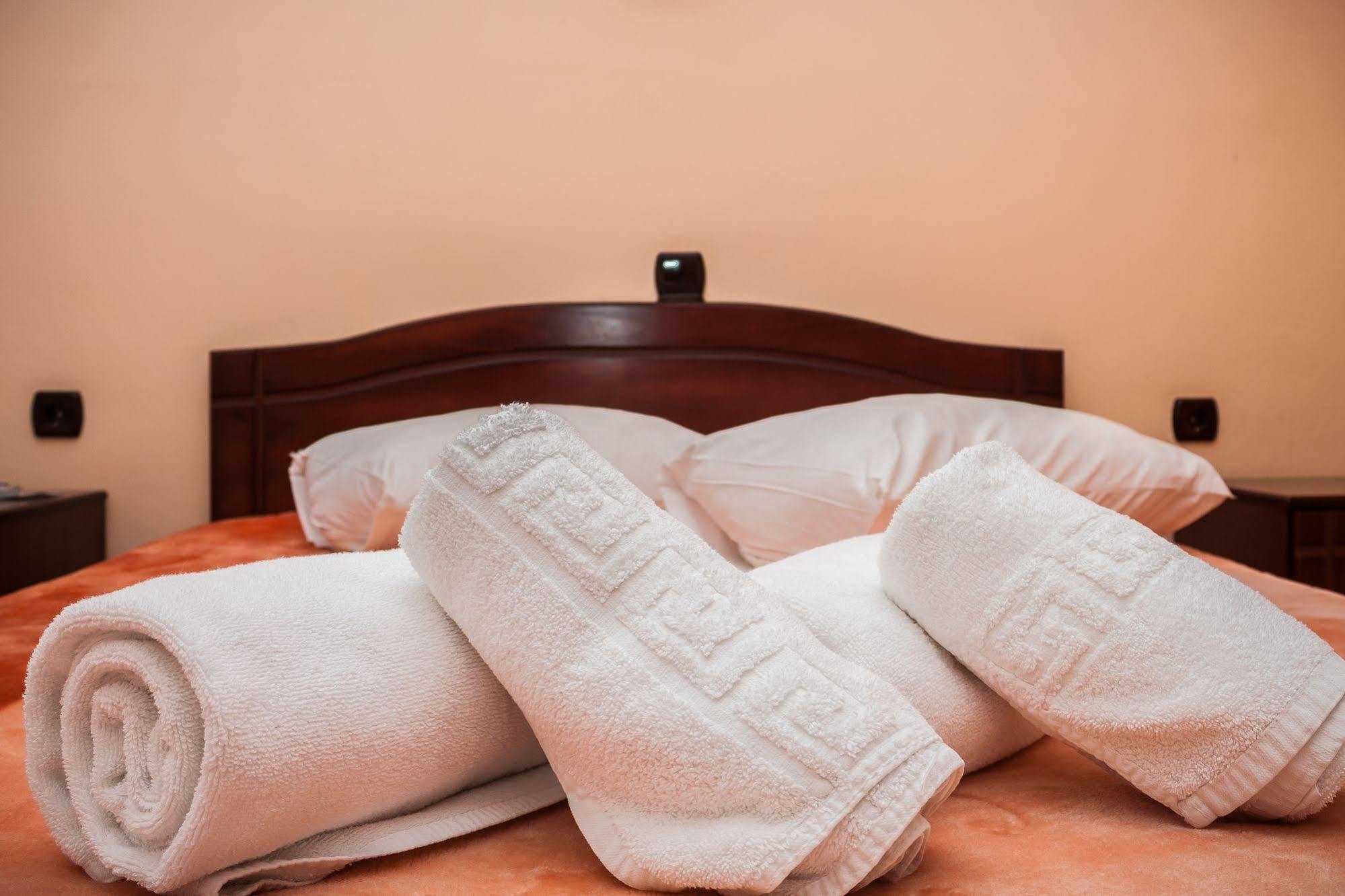 Filippion Hotel Keramotí Kültér fotó